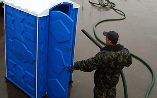 Обслуживание биотуалетов туалетных кабин и модульных туалетов в Солнечногорске